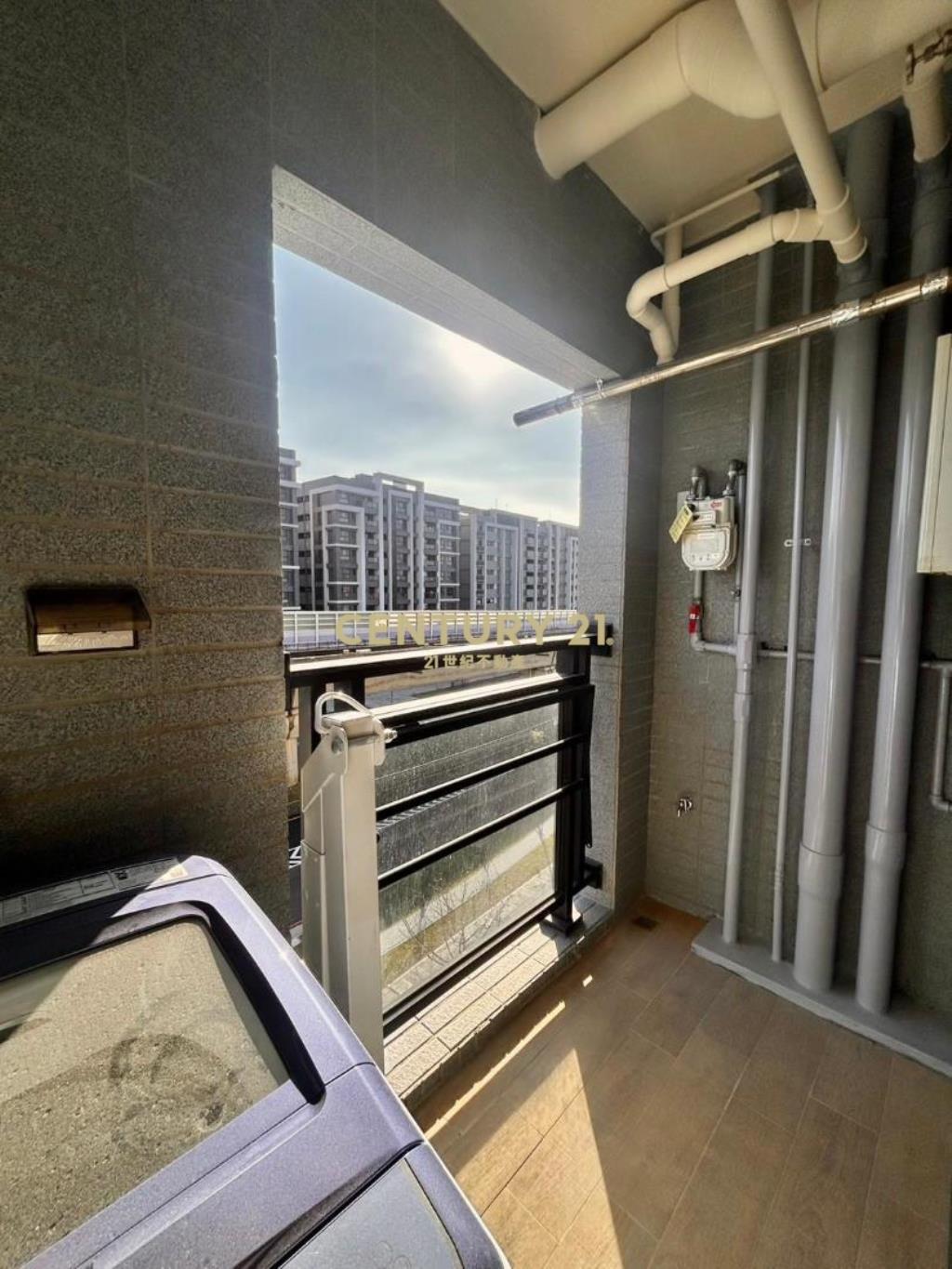 專委A10機捷公園翫｜新屋齡投資出租2房