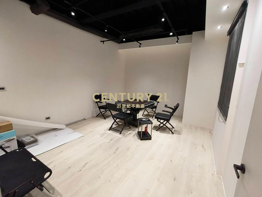 桃園中正路雙捷運高投報收租商辦