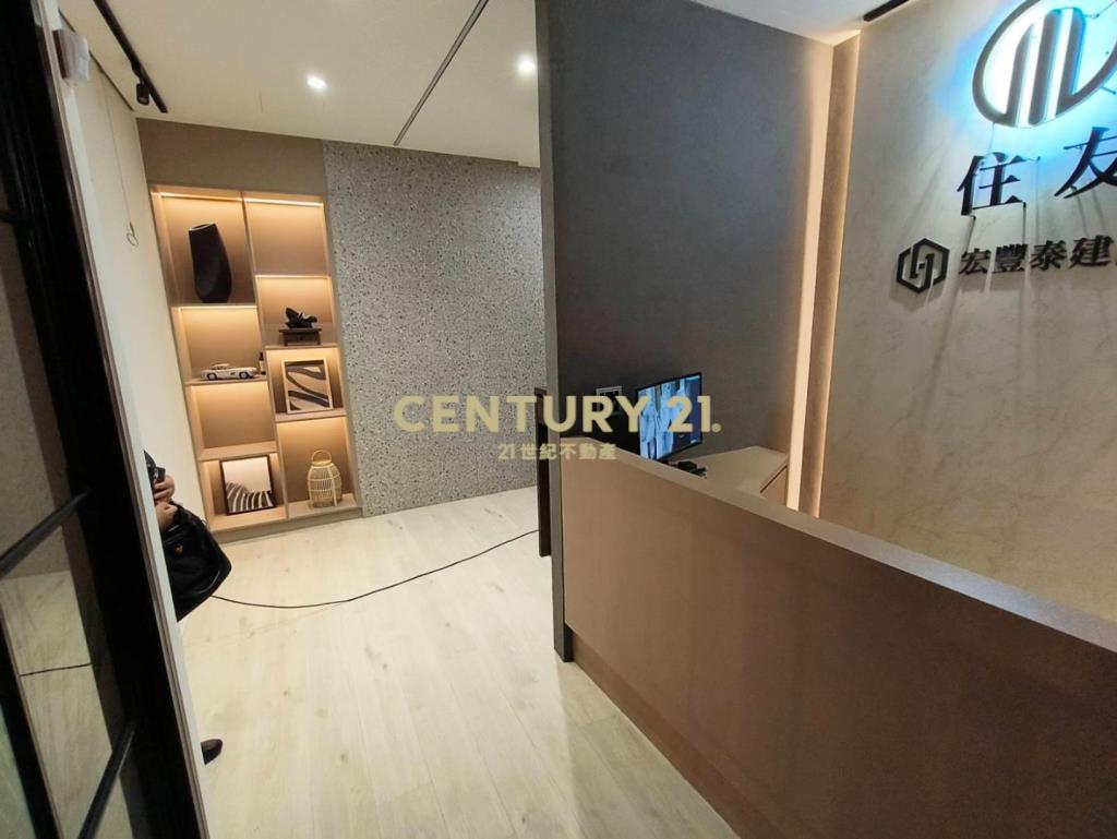 桃園中正路雙捷運高投報收租商辦