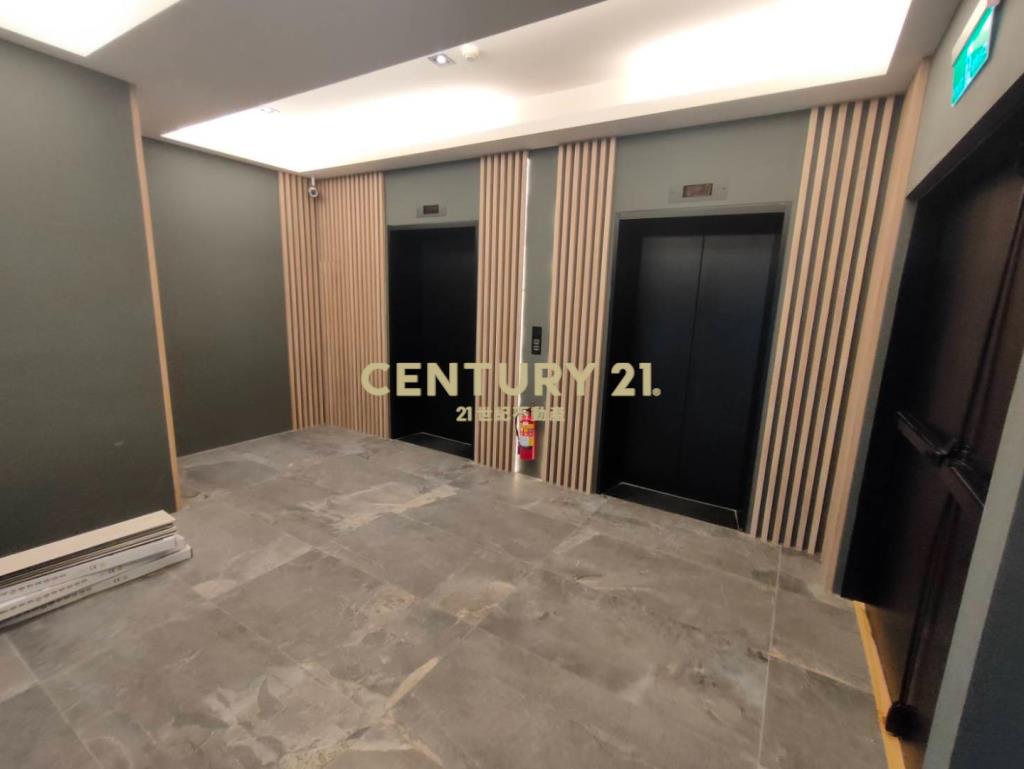 桃園中正路雙捷運高投報收租商辦