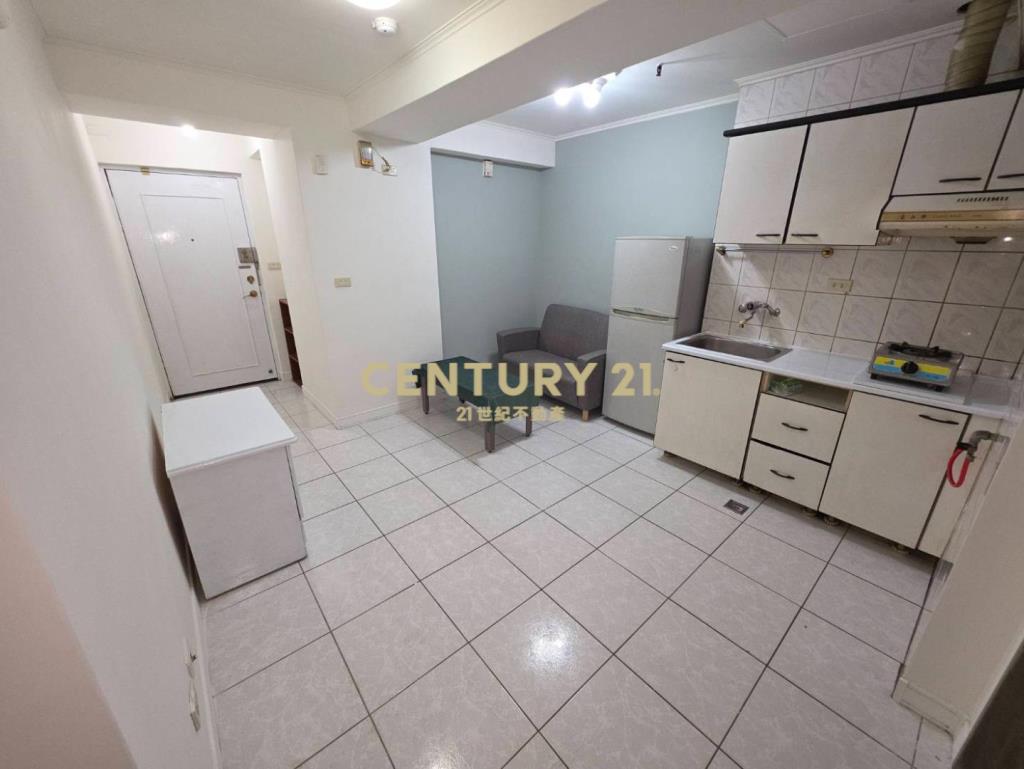 專委｜冠倫大國明亮採光一房一廳收租大套房