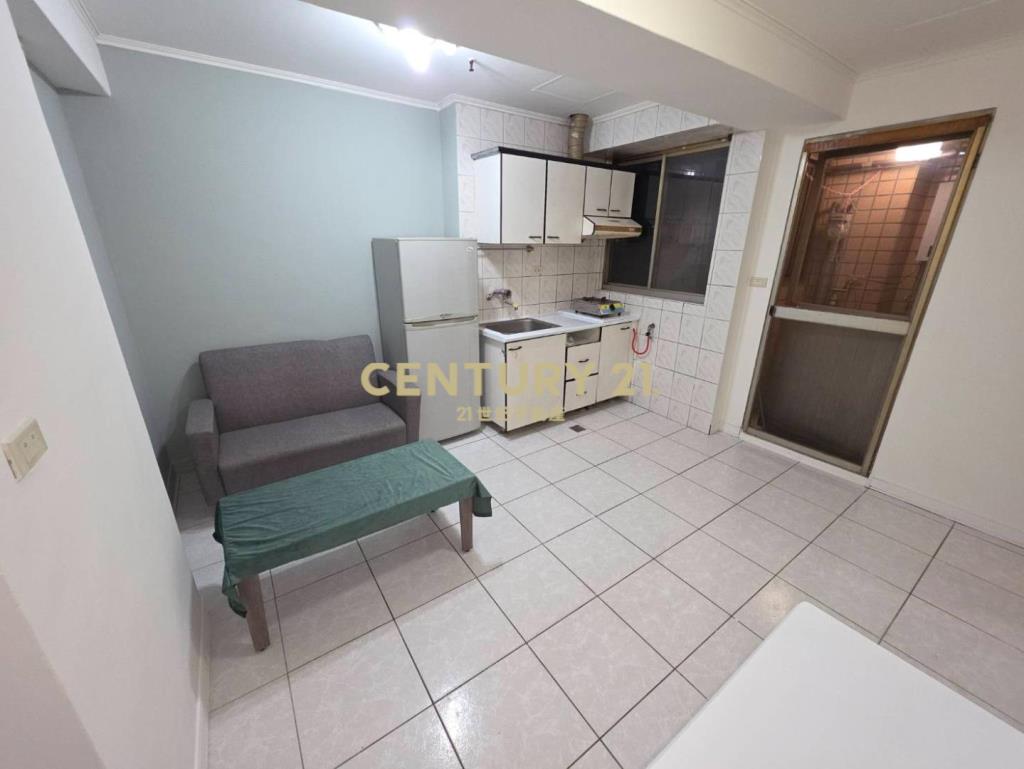 專委｜冠倫大國明亮採光一房一廳收租大套房