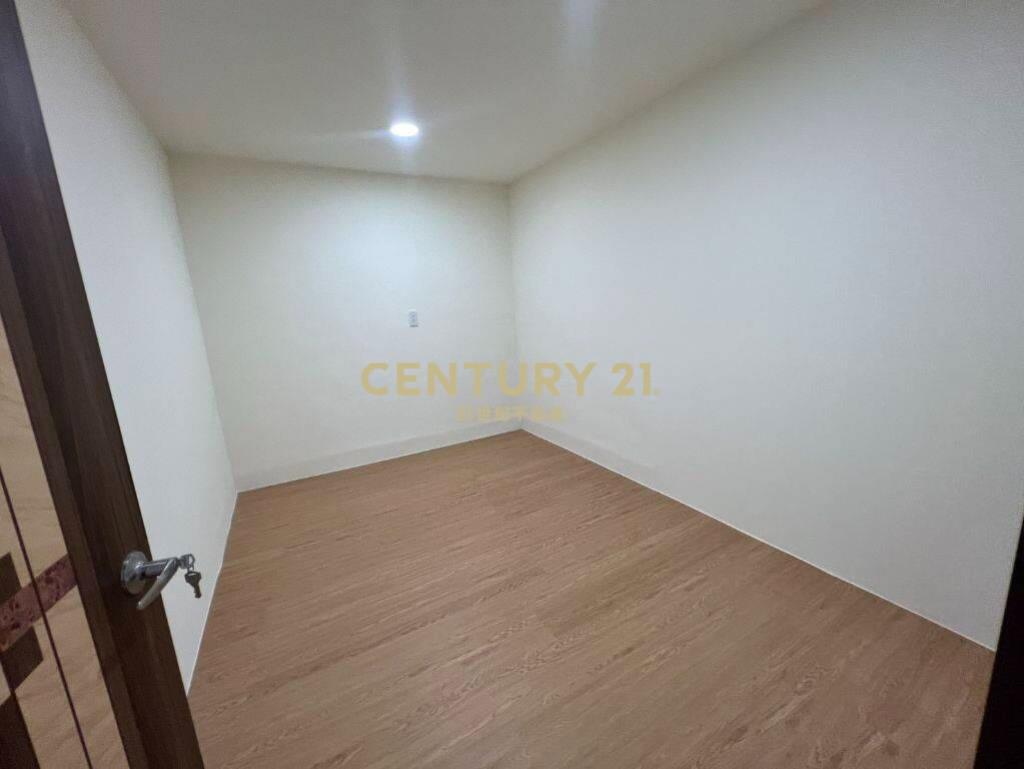 南平市場藝文G11次頂樓整新裝潢3房公寓