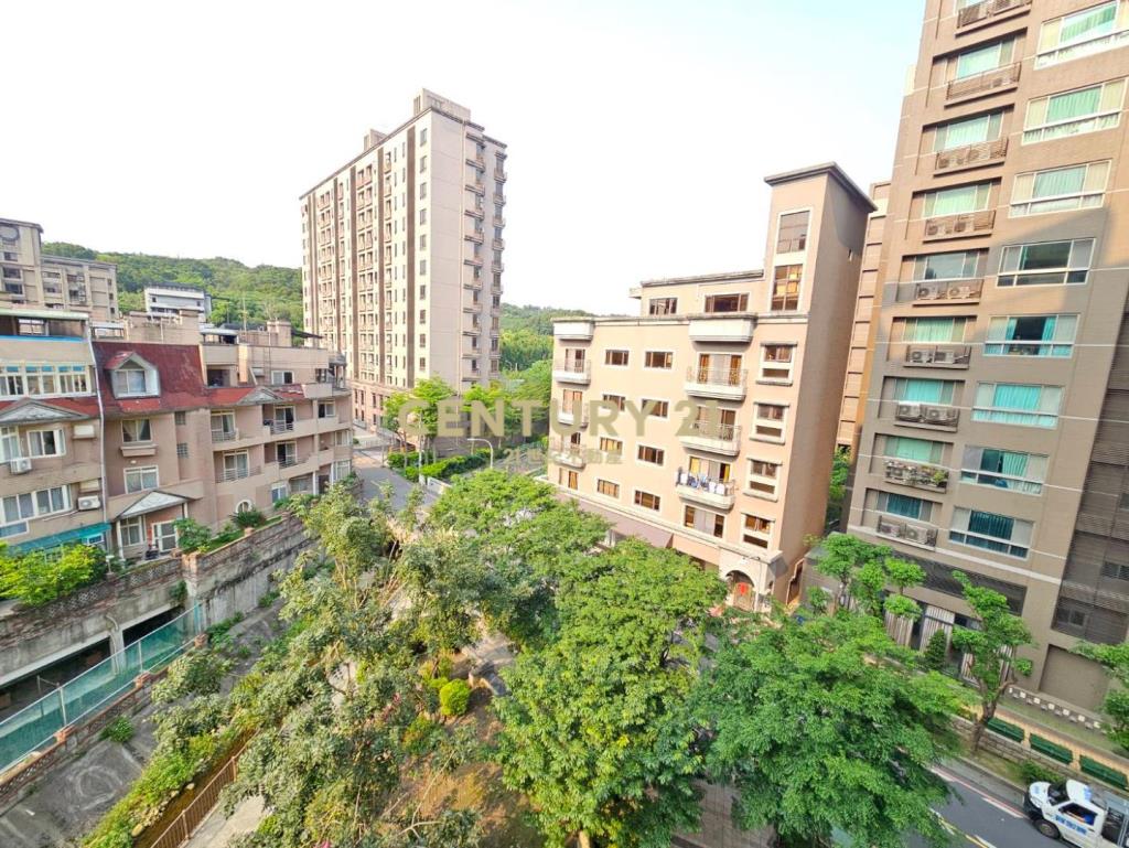 上南崁合遠涵萃景觀裝潢3改2房車