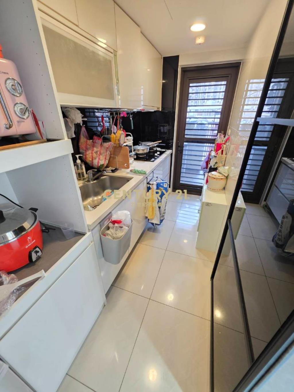 上南崁合遠涵萃景觀裝潢3改2房車