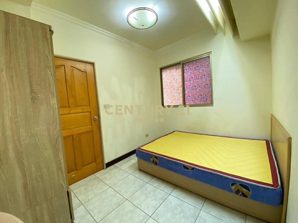 冠倫大國前排A1棟邊間收租4房