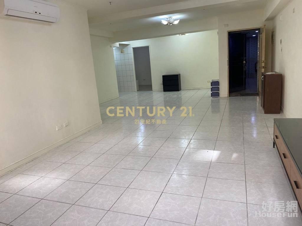 冠倫漂亮樓層邊間收租4改3房