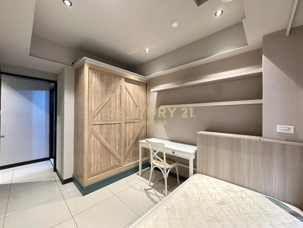 平鎮國中鴻灃JIA｜約定專用露台美2房車