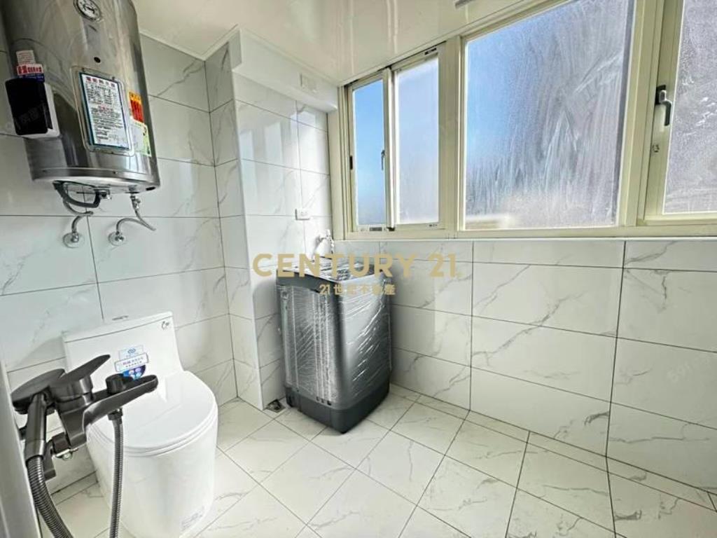 興二街全新自建收租15套房電梯透天