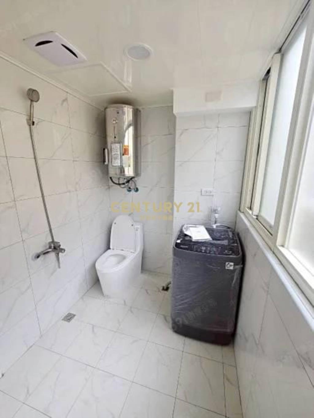 興二街全新自建收租15套房電梯透天