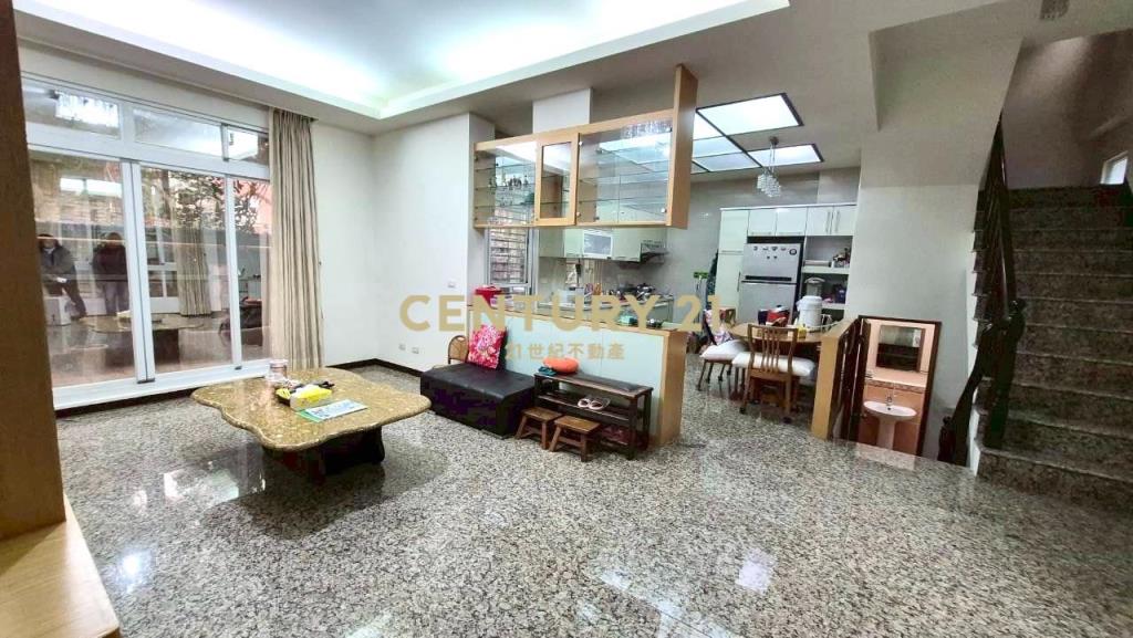 宜誠金品(鑽石區)透天別墅超大坪數4房