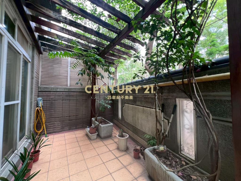 宜誠金品(鑽石區)透天別墅超大坪數4房