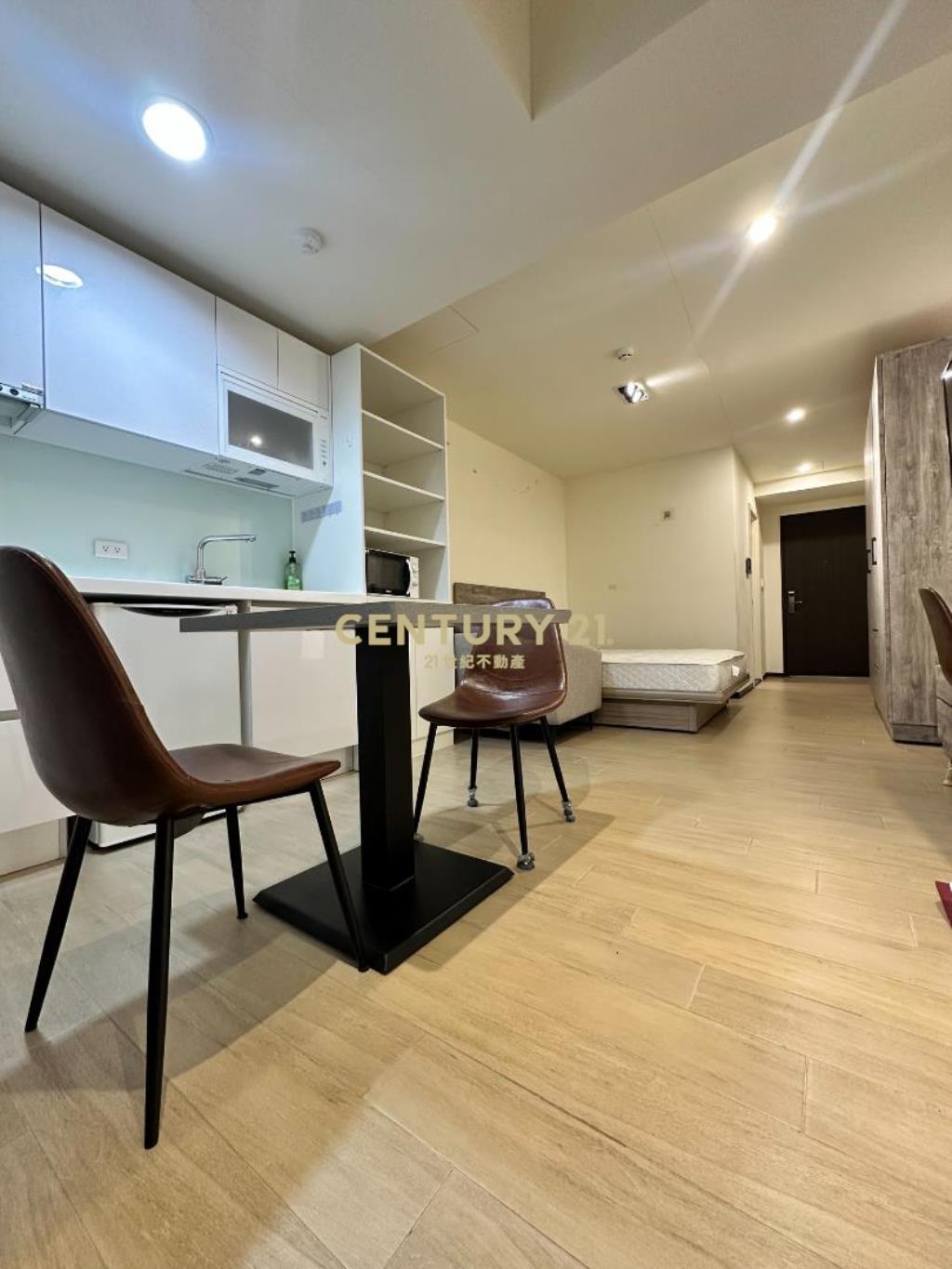 大園綠線捷運旁喬崴BNB收租套房