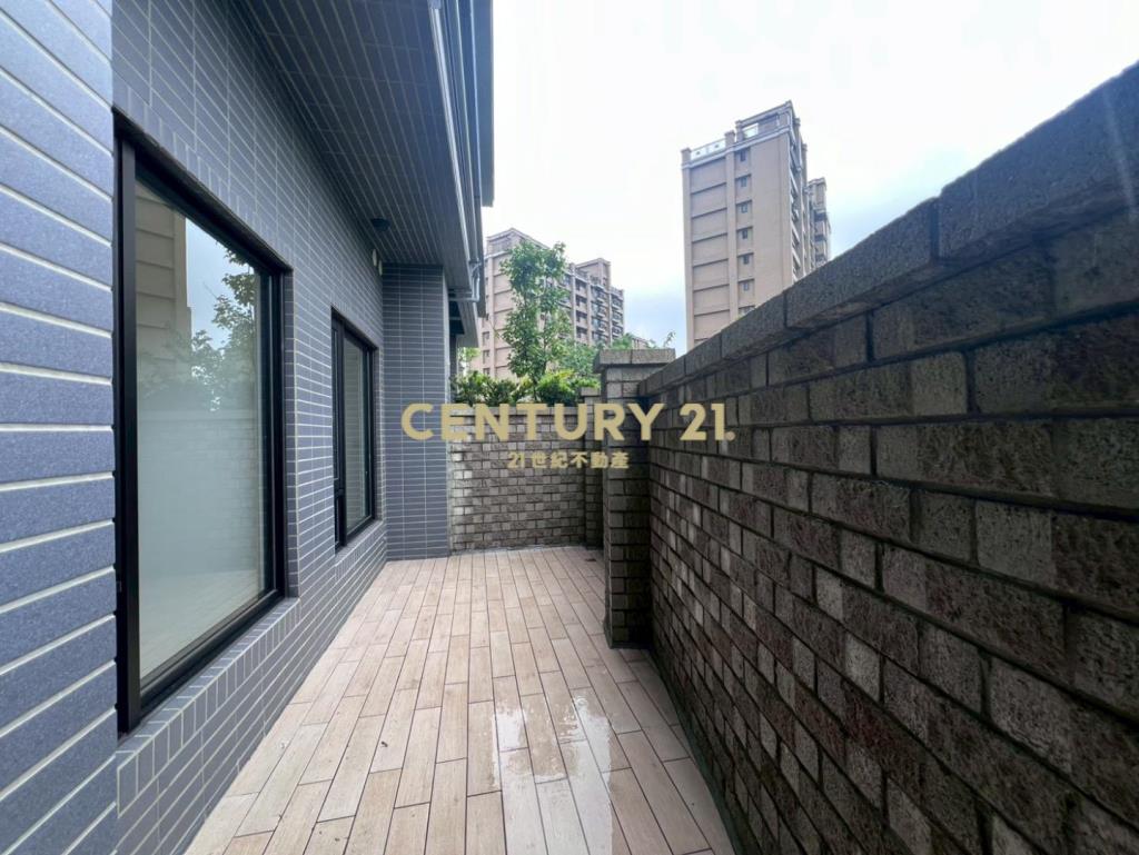 八德區德億伊沐1樓獨門獨戶三面採光三房車