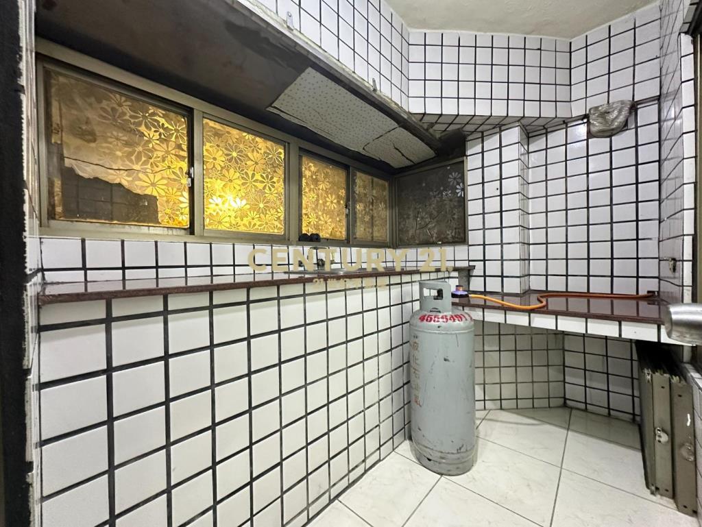 內壢環中商圈｜低總價大坪數電梯2房雙衛浴