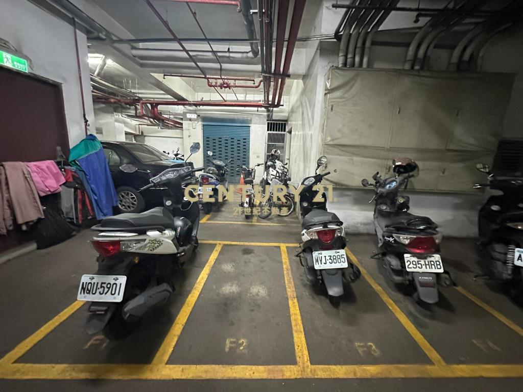 內壢環中商圈｜低總價大坪數電梯2房雙衛浴