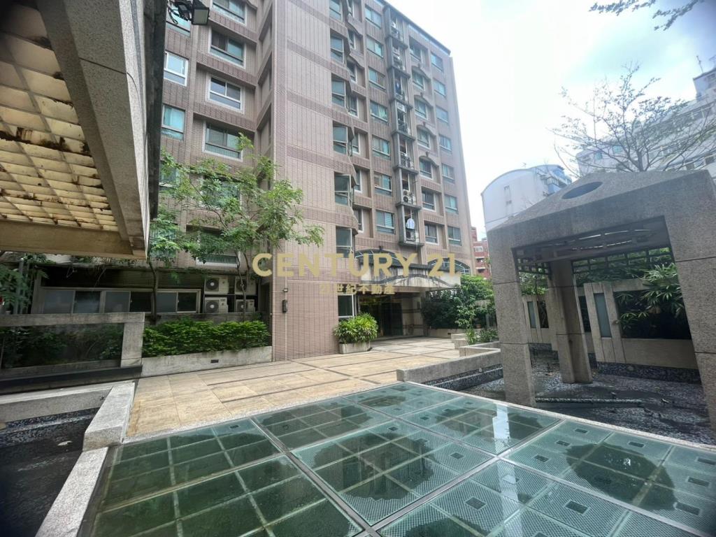 路易崴登聚財旺福景觀2房