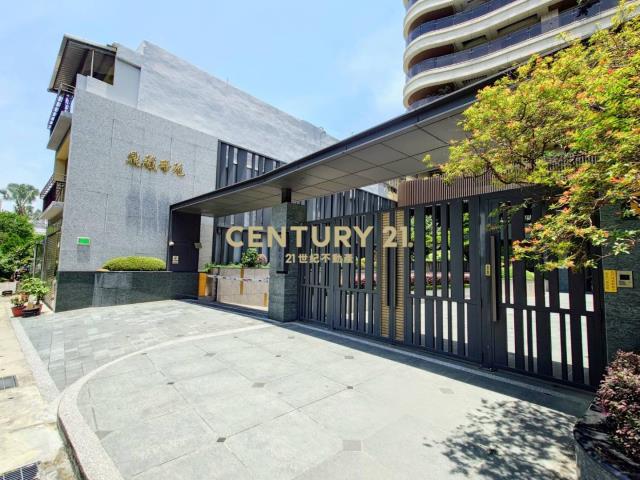 鼎藏帝苑面公園景觀豪邸