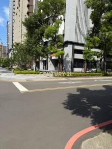 百俊無双1+2挑高黃金店面