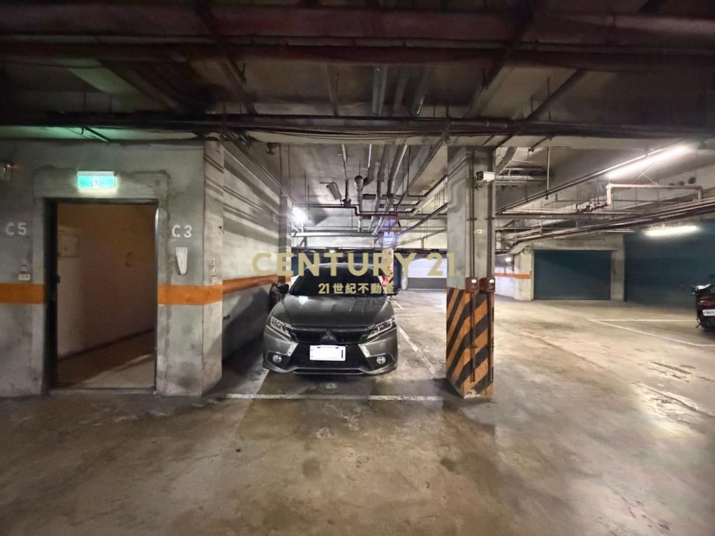 專✨海湖國小｜低總價大坪數挑高4+1房車