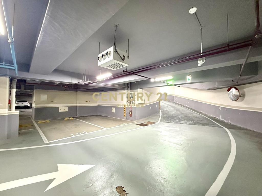 🔥【土城】1房1廳+平車/新屋齡質感宅