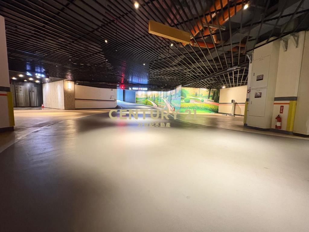 麗晶花園中樓層豪宅大三房雙衛雙車