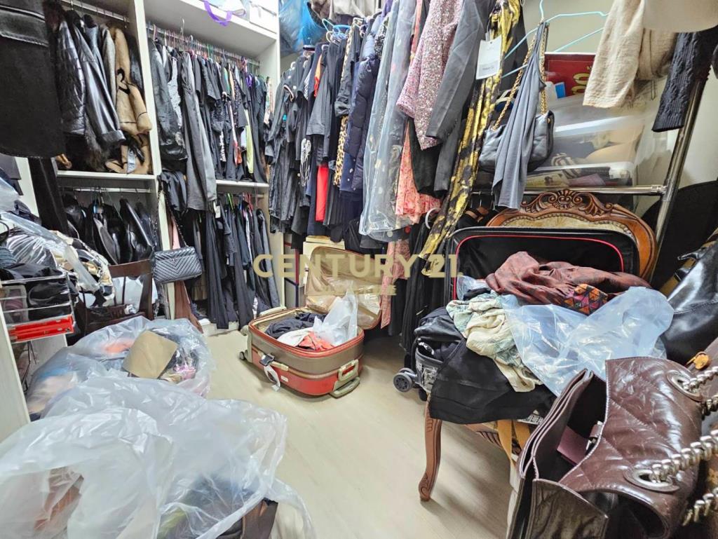 冠倫大國前排邊間裝潢4房車