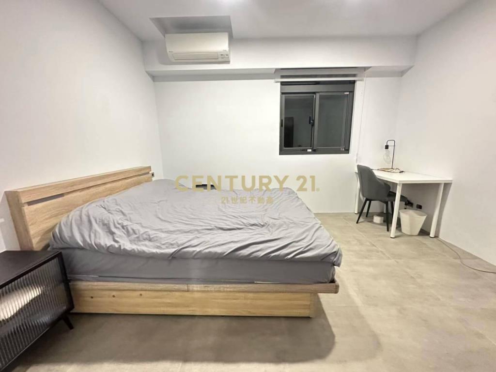 龜山光明街時尚裝潢4層樓3套房透天