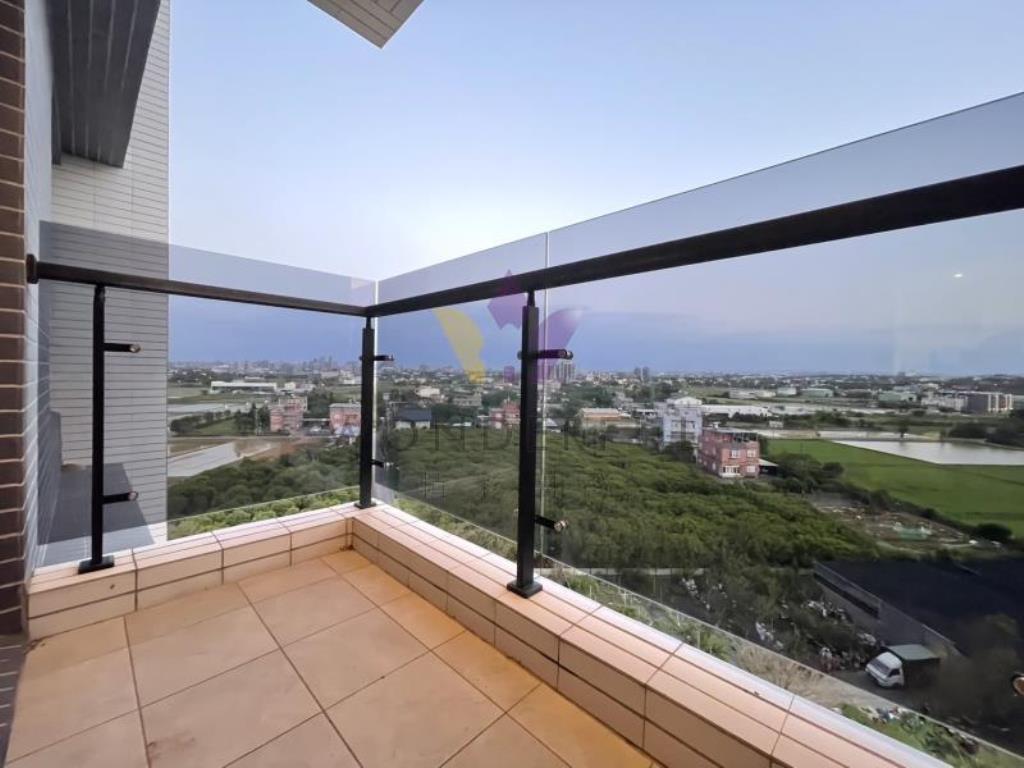 [精彩]近青埔景觀美三房車位