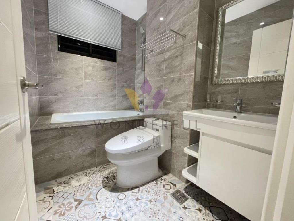 [精彩]近青埔景觀美兩房車位