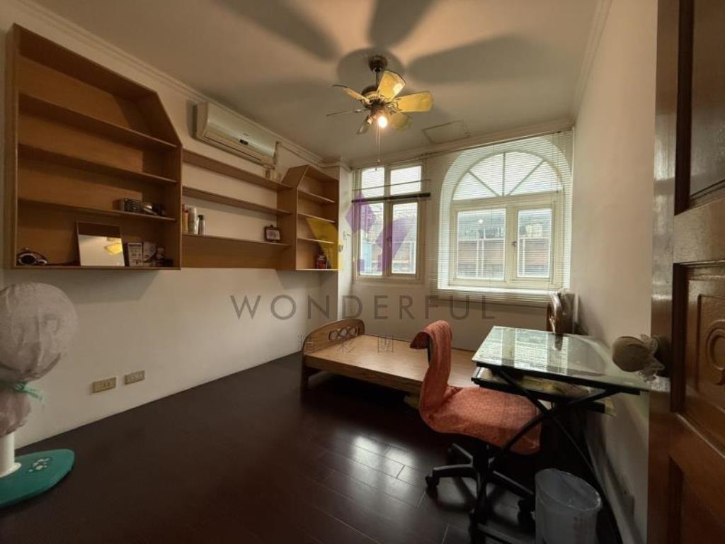 [精彩]中壢戶政市區大四房加車位