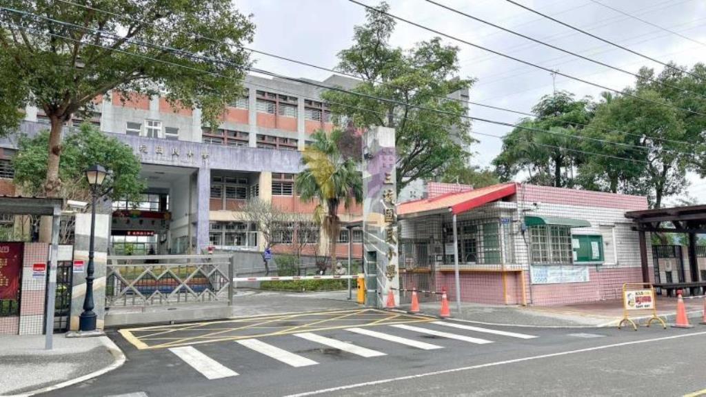 [精彩]龍潭中正路旁建地