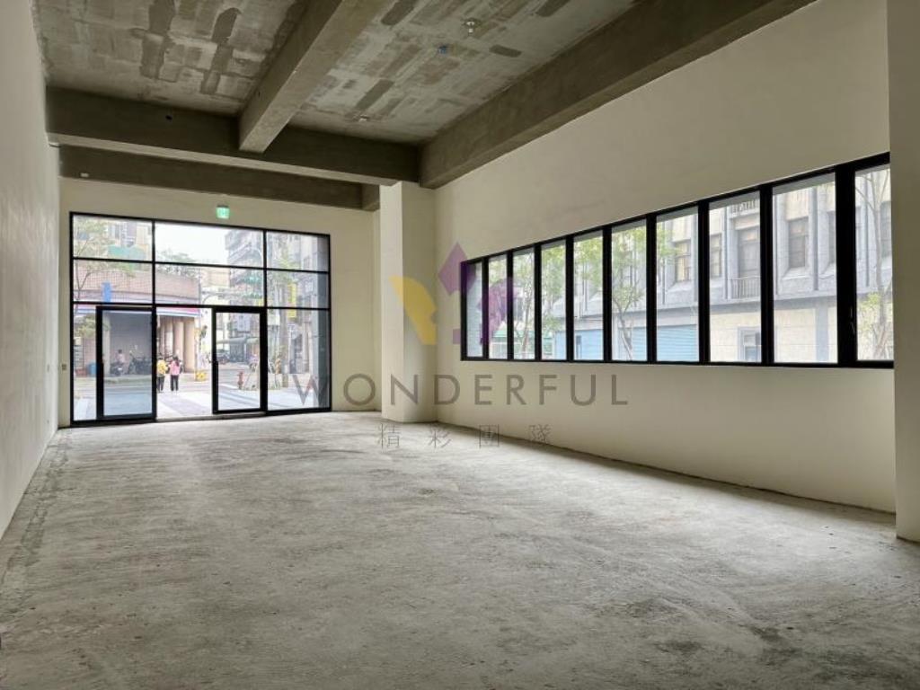 [精彩]新識界中壢後站店面廠辦+4個車位