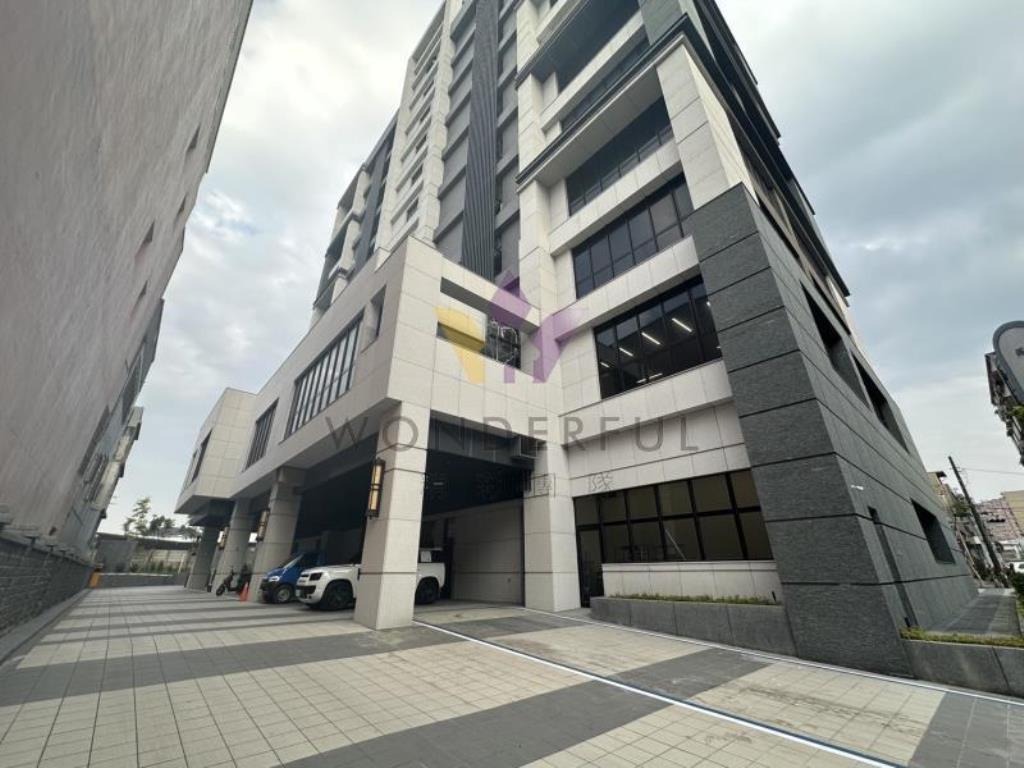 [精彩]新識界中壢後站店面廠辦+4個車位