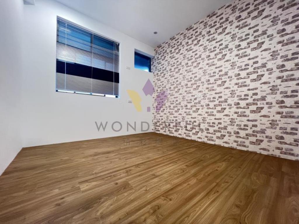 [精彩]關西交流道旁新整重疊別墅