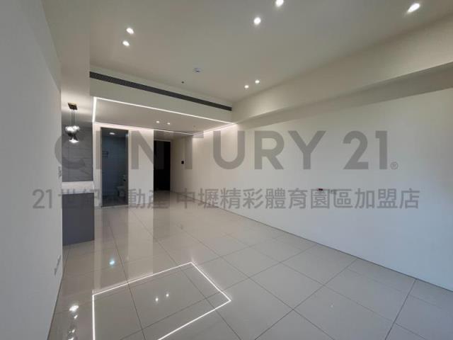 [精彩]小檜溪亞昕一見全新四房車