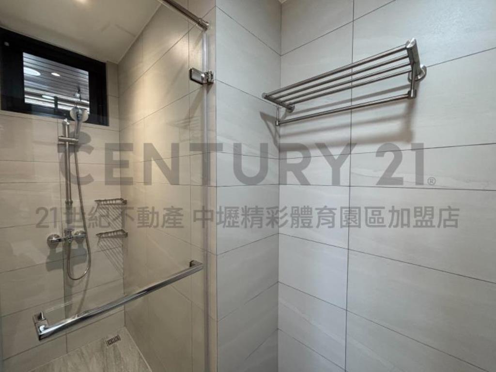 [精彩]小檜溪亞昕一見全新四房車