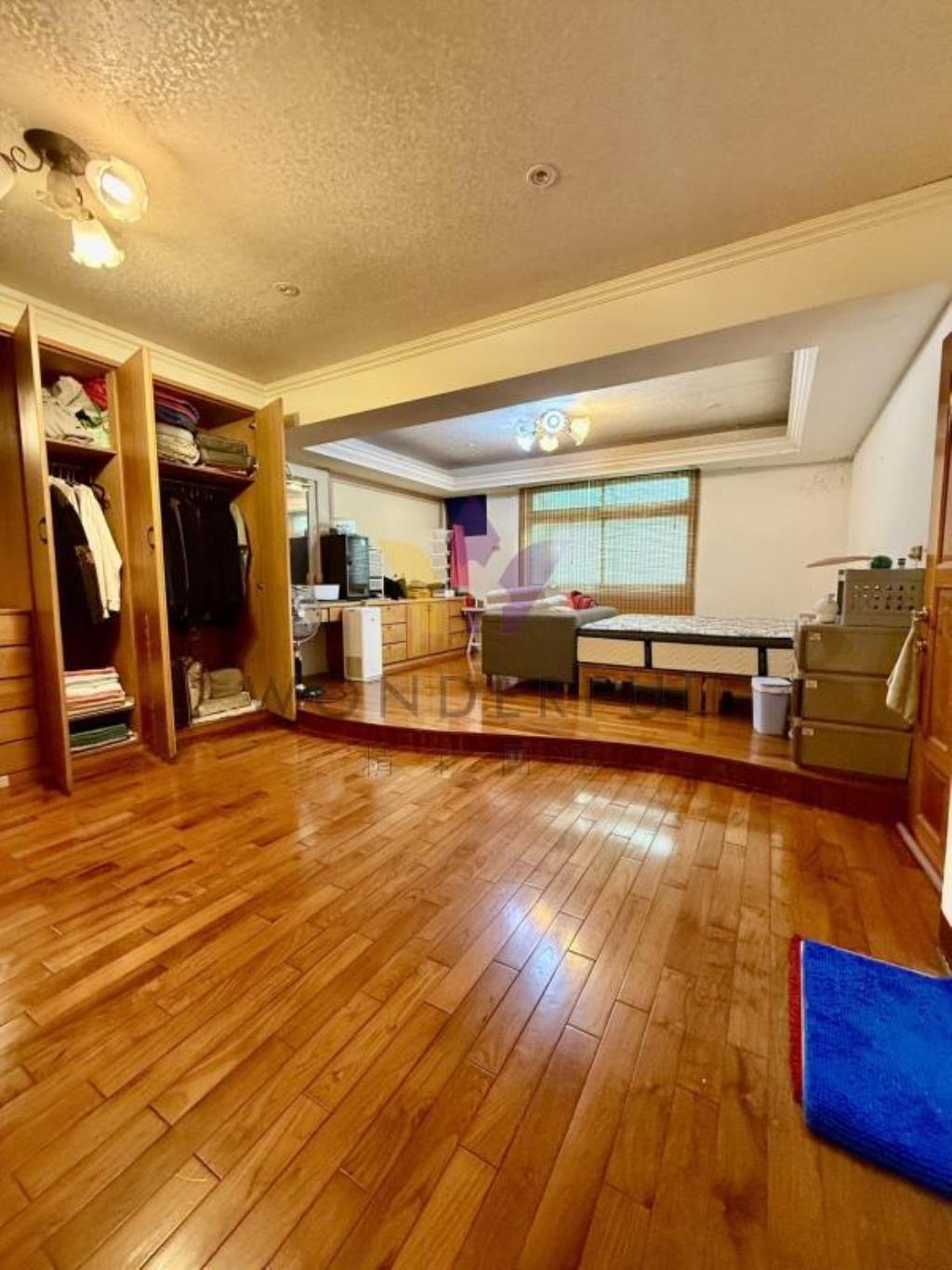 [精彩]新竹市華江活巷面寬透天