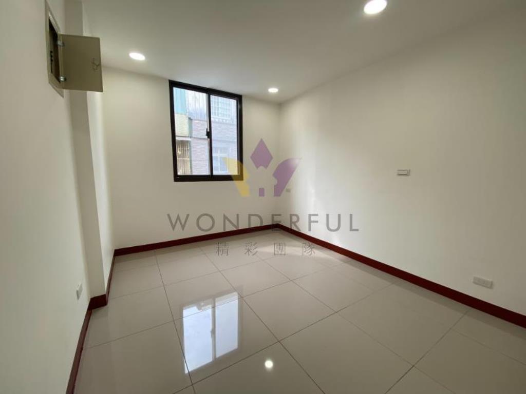 [精彩]新屋中華南路整新透天B