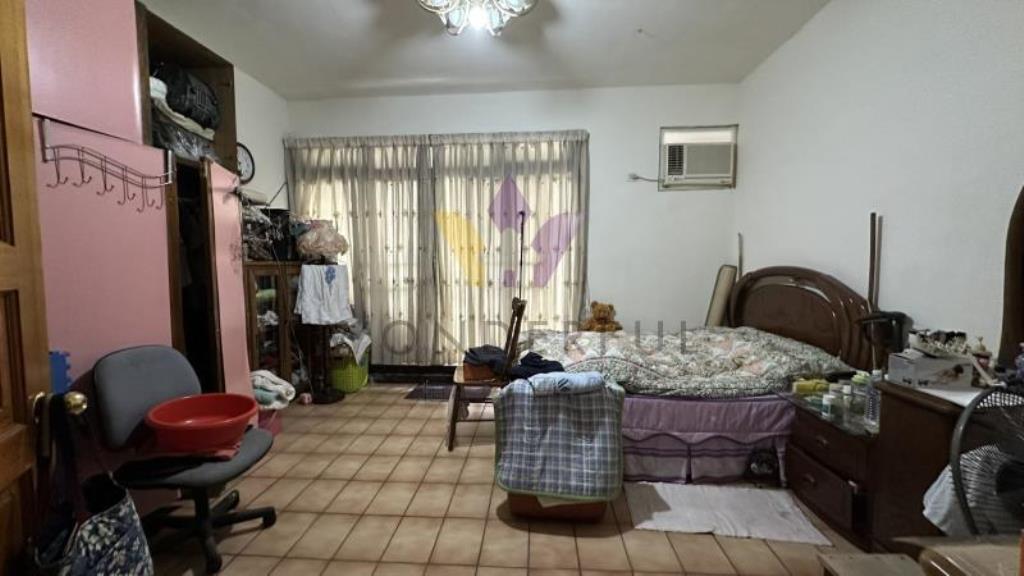 [精彩]中壢後站體育園區前院車庫大透天