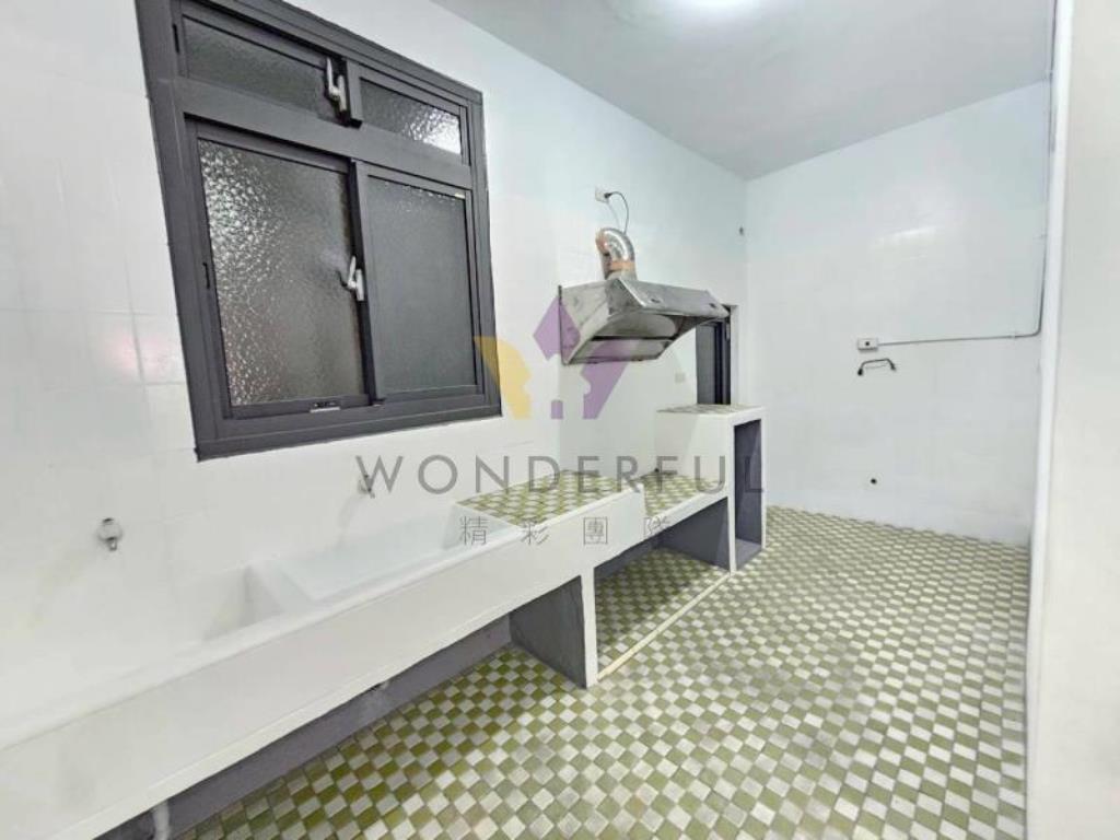 [精彩]66快速道路漂亮寬敞透天