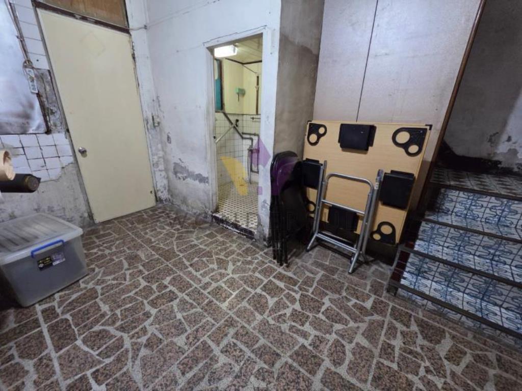 [精彩]龍潭區公所燙金透天店面