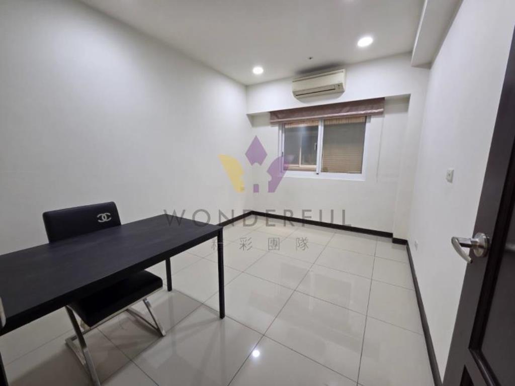 [精彩]法國之星漂亮景觀三房車