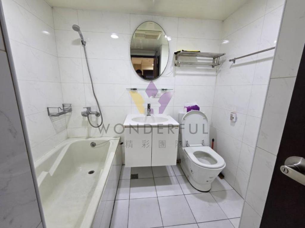 [精彩]法國之星漂亮景觀三房車