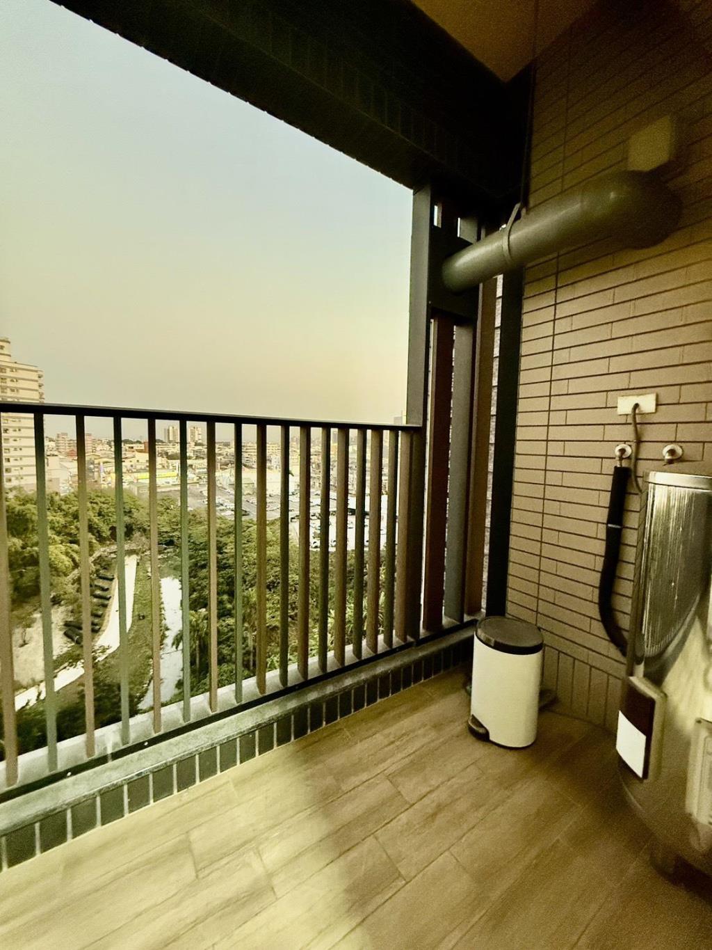 [精彩]台南永康宇成森之邸面公園三房平車