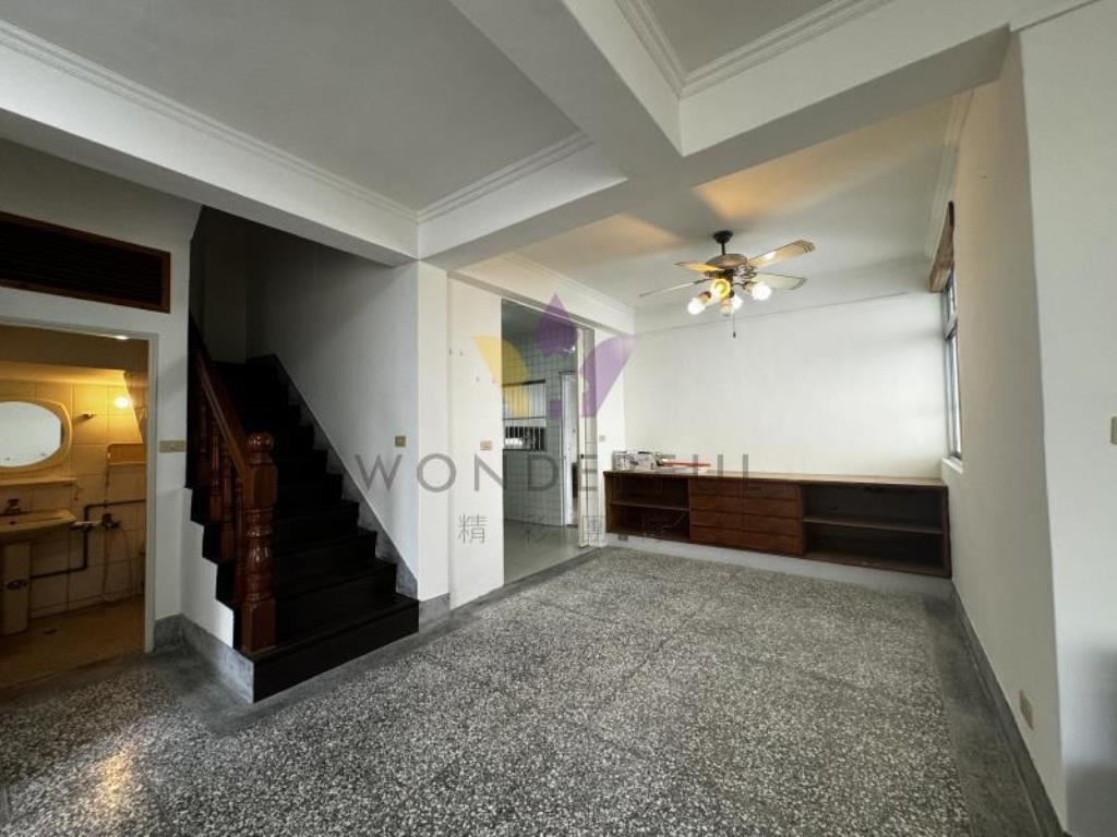 [精彩]龍潭交流道旁大地坪花園洋房