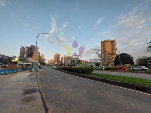 [精彩]近SOGO海華透天店住