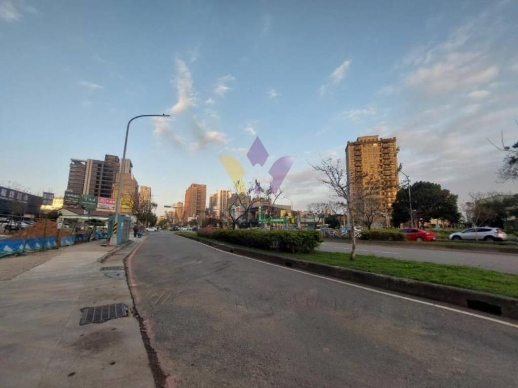 [精彩]近SOGO海華透天店住