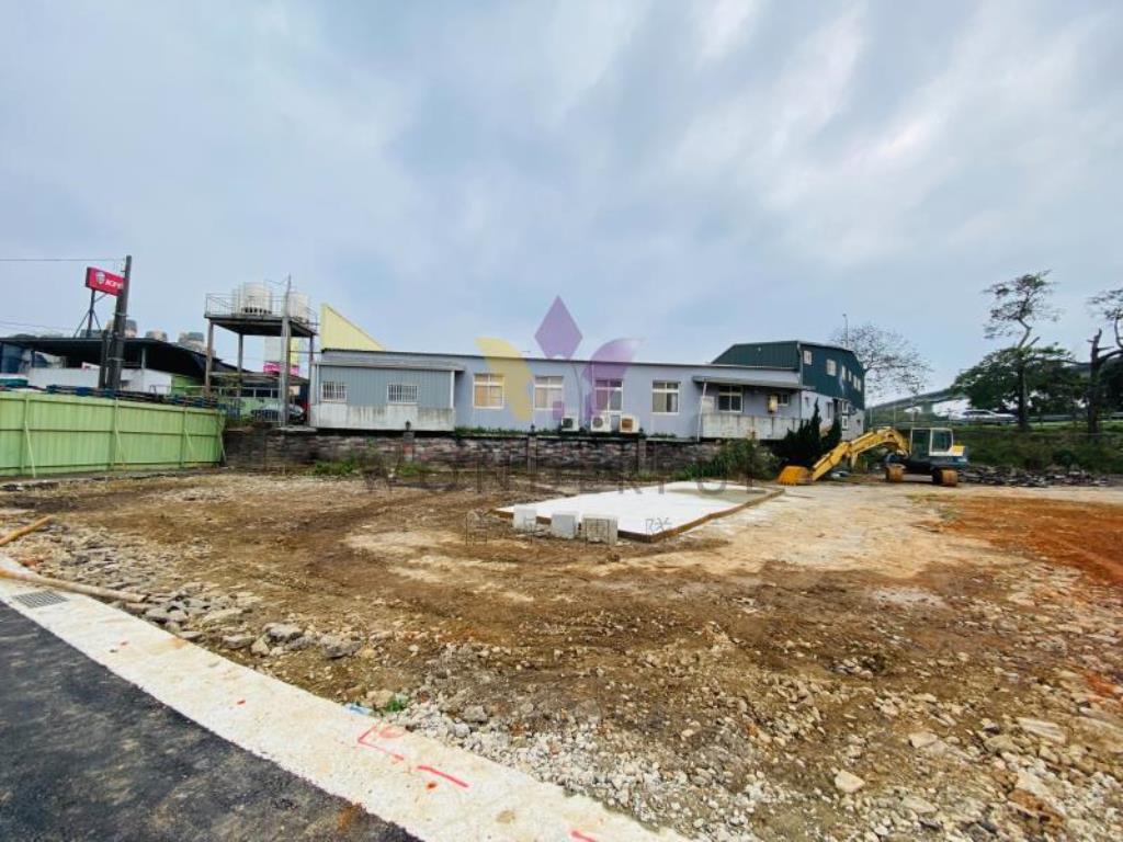 [精彩]楊梅交流道農地送倉庫B區