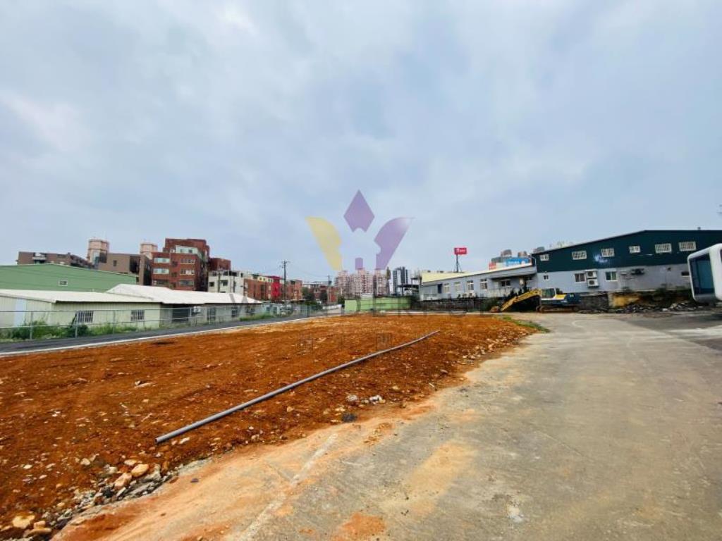 [精彩]楊梅交流道農地送倉庫B區